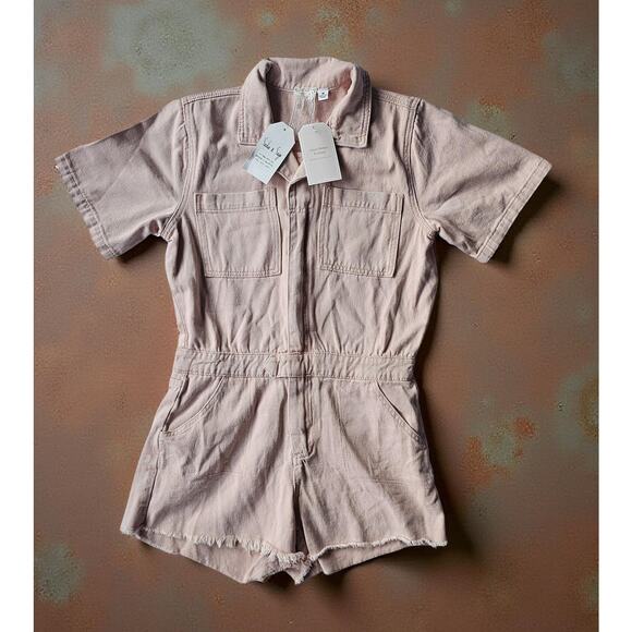 Sadie & Sage Short Sleeve Stretch Denim Romper, Coral, Sz M, NWT, NEW - Picture 1 of 8